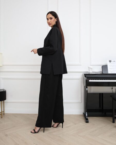 The Structured Whole "Black"